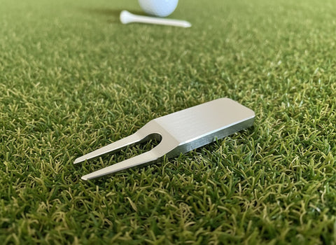 Stainless Steel Minimalist Golf Divot Tool
